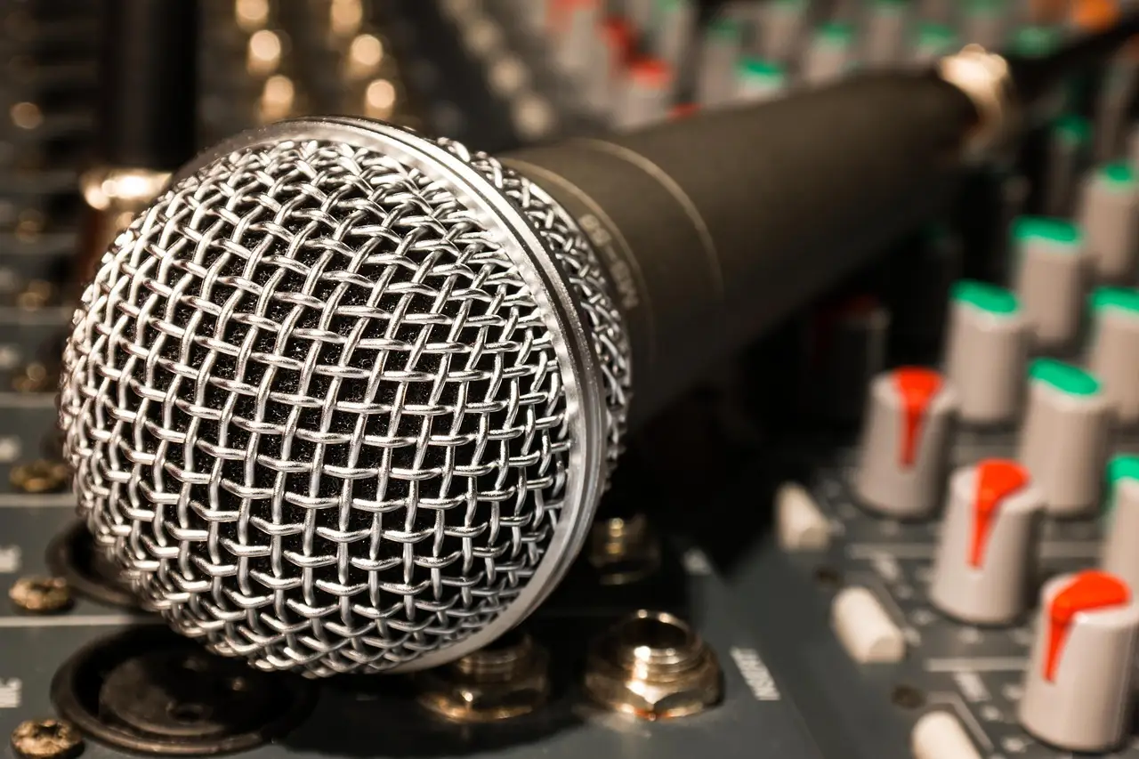 No-amp decision checklist by buyer profile