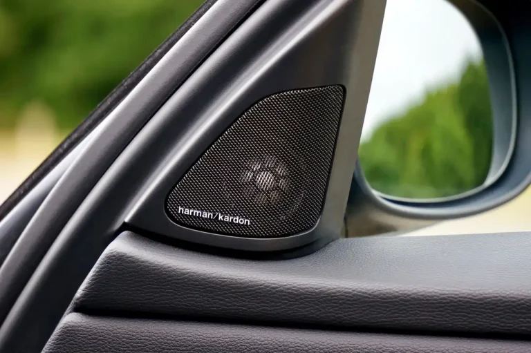 Speaker sizes chart for cars: common sizes and fit